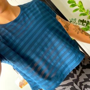 Lululemon Cates Tee in Size 8